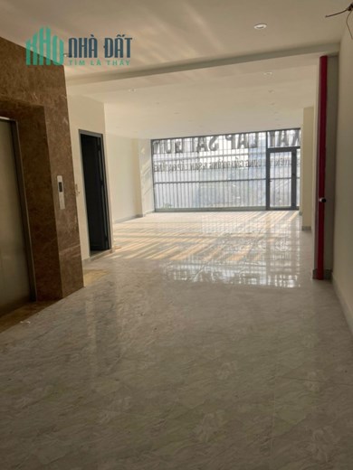 Siêu phẩm -Bán Nhà Tân Cảng Phường 25 Bình Thạnh DT 5M_ X _18M Giá 20 Tỷ Kết Cấu 3 Lầu