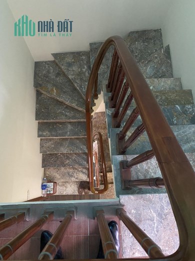 CỰC HIẾM cần bán nhanh nhà 35M2x4 tầng trên 3 tỷ thoáng 3 mặt nở hậu Phố Cầu Am, Vạn Phúc, Hà Đông.