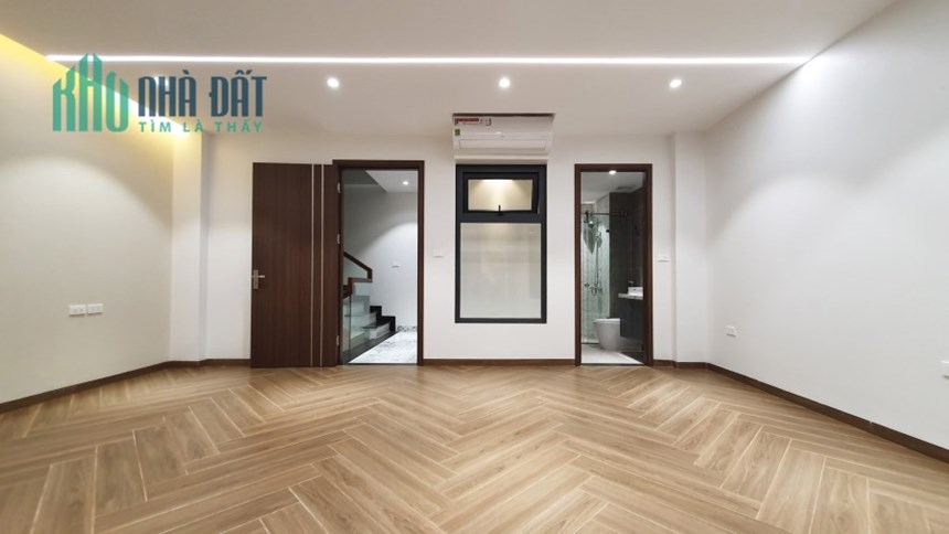 BÁN NHÀ Ô ĐỒNG LẦM ĐI BỘ RA HỒ 7 TẦNG THANG MÁY THOÁNG SÁNG