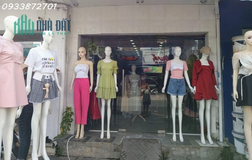 GÓC SANG NHƯỢNG. Sang shop quần áo, chắc nhiều chị em không còn lạ gì shop em. Nằm ngay chợ Trung