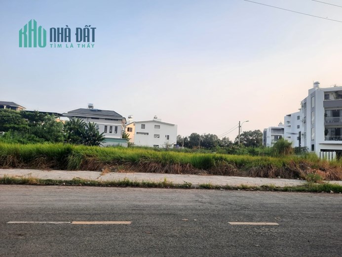 BÁN ĐẤT, TÂN QUY QUẬN 7, 4X19M, ĐƯỜNG NHỰA, Ô TÔ QUAY ĐẦU, NHĨNH 8 TỶ
