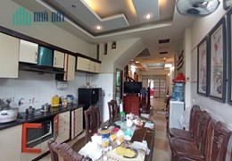 BÁN NHÀ PHỐ VĂN CAO LIỄU GIAI BA ĐÌNH OTO SỔ NỞ HẬU ĐẸP 50M2 x 3T SÁT HỒ TÂY 7,8 TỶ