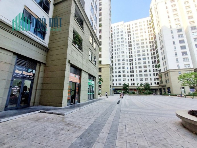 Bán Shophouse Homeland, Thượng Thanh, view sân chơi, kinh doanh, 41m2, MT 3.2m giá 2.18tỷ