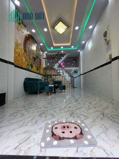 Bán nhà Đ. số 8 Phường 11 QUẬN GÒ VẤP, 3 tầng, Đ. 2m, giá giảm còn 4.5 tỷ