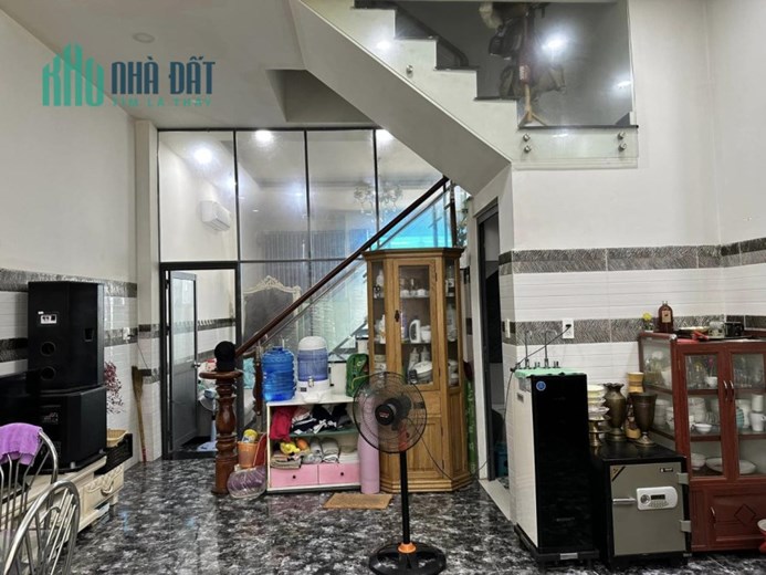Bán nhà Thống Nhất Phường 10 QUẬN G.Vấp, 4 tầng, ĐƯỜNG 2.5m, giá giảm còn 7.2 tỷ
