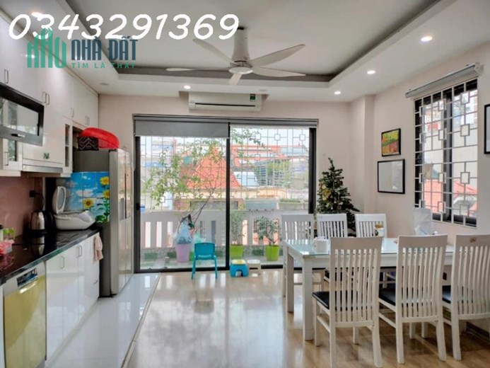 BÁN BUILDING MẶT PHỐ LIỄU GIAI, BA ĐÌNH 250M2, 12 TẦNG CHO THUÊ 600TR/TH