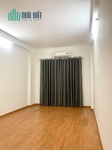 BÁN GẤP – NHÀ VẠN PHÚC 34M 4T   ,20M RA Ô TÔ ,NHÀ ĐẸP ,VỊ TRÍ ĐẸP GIÁ CHÀO 3.85 TỶ
