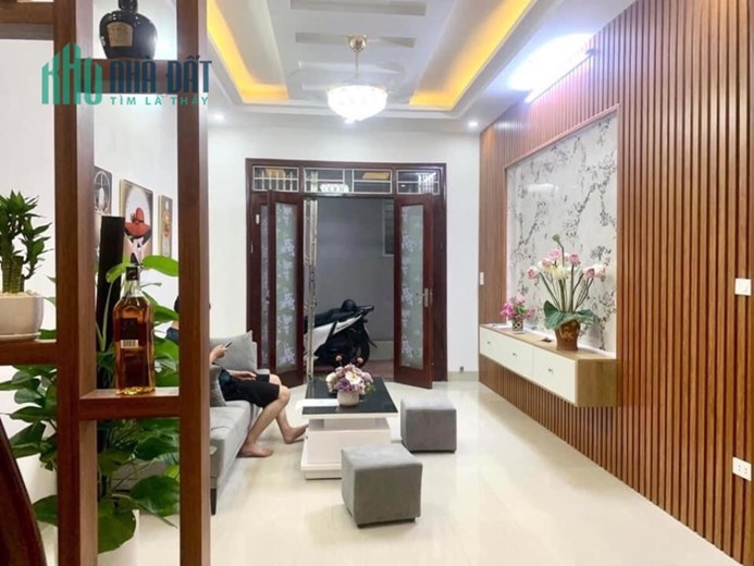 BÁN GẤP – NHÀ VẠN PHÚC 34M 4T   ,20M RA Ô TÔ ,NHÀ ĐẸP ,VỊ TRÍ ĐẸP GIÁ CHÀO 3.85 TỶ