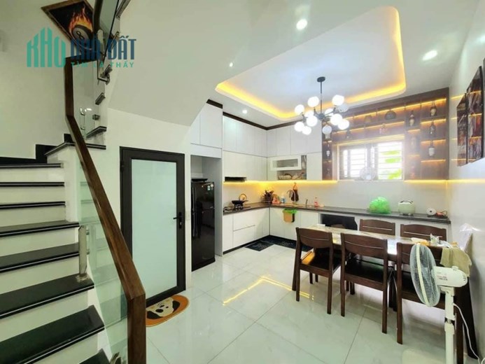 Diện Tích Rộng Lắm, Nhà Xinh Tây Mỗ, 55m, Gần Ô Tô, NHỈNH 4 TỶ