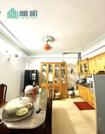BÁN NHÀ PHÂN LÔ PHỐ THÁI HÀ GẦN BỂ BƠI THÁI HÀ: 45M2, Ô TÔ CHẠY QUANH NHÀ, NGÕ THÔNG, CHỈ 7.8 TỶ
