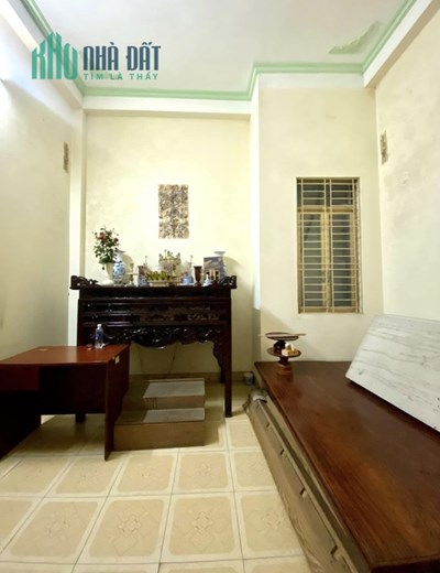 BÁN NHÀ PHÂN LÔ PHỐ THÁI HÀ GẦN BỂ BƠI THÁI HÀ: 45M2, Ô TÔ CHẠY QUANH NHÀ, NGÕ THÔNG, CHỈ 7.8 TỶ