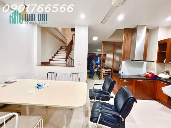 Phân lô siêu Vip, Phố Trung Kính, Quận Cầu Giấy, 75m x  5T, Giá hơn 26 tỷ.