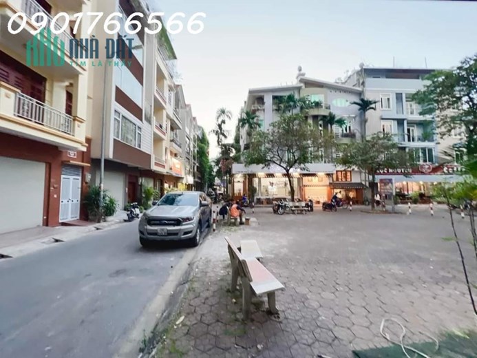 Phân lô siêu Vip, Phố Trung Kính, Quận Cầu Giấy, 75m x  5T, Giá hơn 26 tỷ.