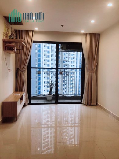 Cho thuê căn hộ 2PN 1WC tòa S3.03 tầng trung ban công Đông Nam tại Vinhomes Smart City.