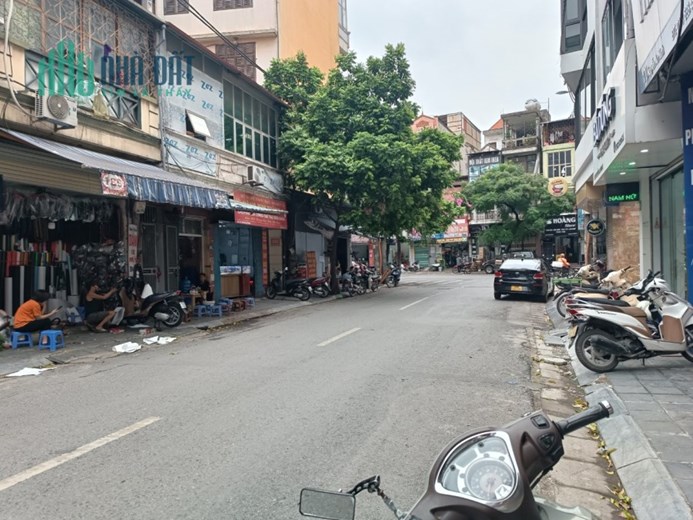 CHO THUÊ NGUYÊN NHÀ NGUYỄN AN NINH, HBT, KINH DOANH CỰC TỐT