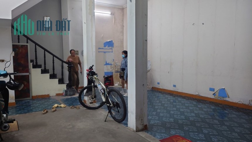 NHÀ ĐẸP CHO THUÊ NGUYÊN CĂN THÁI HÀ, QUẬN ĐỐNG ĐA, KINH DOANH CỰC TỐT