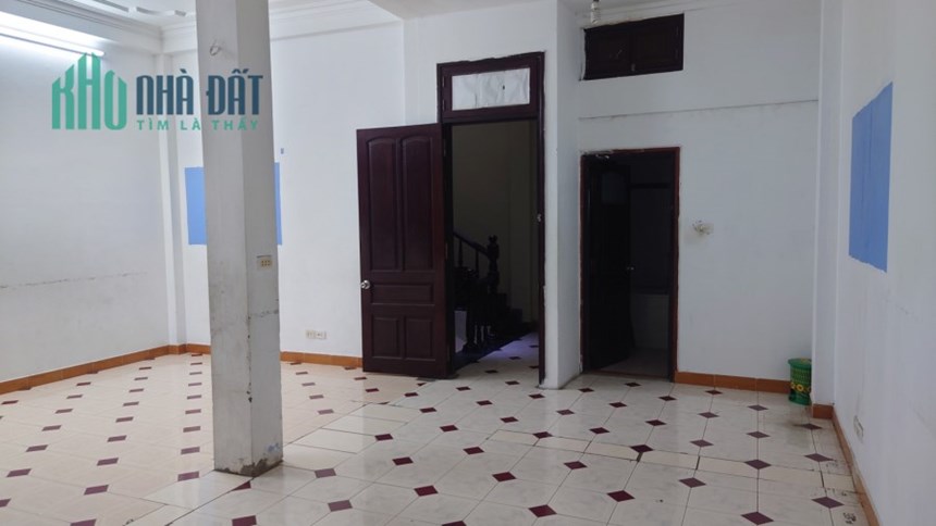 NHÀ ĐẸP CHO THUÊ NGUYÊN CĂN THÁI HÀ, QUẬN ĐỐNG ĐA, KINH DOANH CỰC TỐT