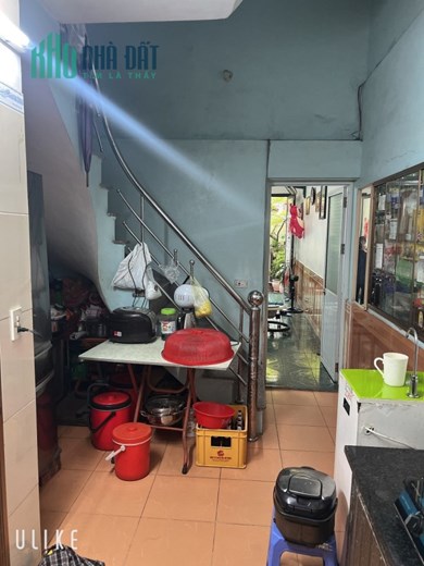 Bán nhà 2,5 tầng x 47m2 ngõ Lê Thánh Tông, giá 1.85 tỷ