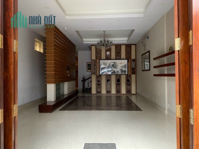 Nguyên Căn Mặt Tiền Huỳnh Tấn Phát, P.Phú Thuận, Quận 7