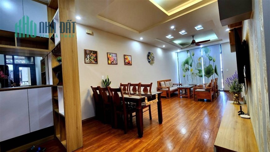Mỹ Đình Plaza Trần Bình căn 2PN, 2WC dt 85m2 giá  3.7 tỷ  full nội thất