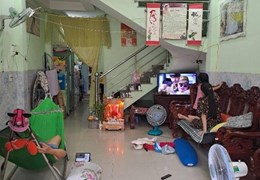 HÀNG THƠM - GIÁ TỐT - 2 TẦNG HẺM XE TẢI THÔNG TỨ TUNG.