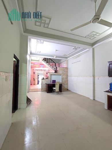 MẶT TIỀN KINH DOANH - DT : 4 X30 - 2 LẦU  TÂN THỚI NHẤT - Q12.