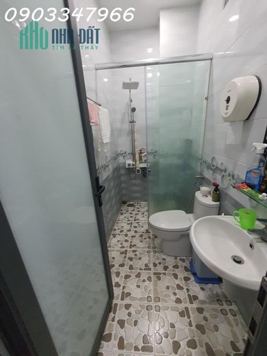 NHÀ MẶT TIỀN 67M2 ĐƯỜNG CỘNG HOÀ - KINH DOANH ĐỈNH - DÒNG TIỀN ỔN ĐỊNH
