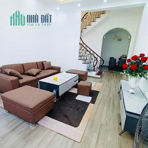 Bán Nhà Phố Phan Văn Trường 40m2 x 5 tầng, phân lô ô tô tránh kinh doanh đỉnh cao, giá đầu tư chỉ