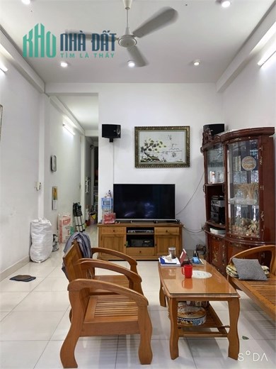 Giảm sâu! Đường Lê Lai, Phường 12, Tân Bình – HXH, 80m2, 3 tầng, 8.2 tỷ