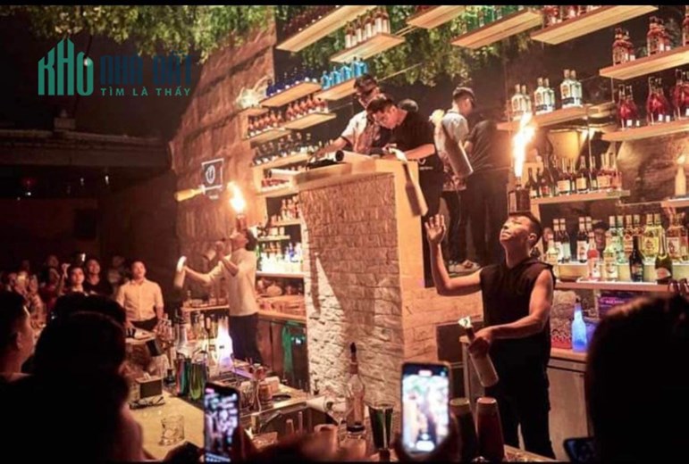 Mình muốn sang nhượng lại cho ai có đam mê nhà hàng và bar