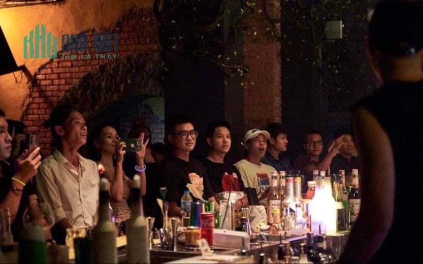 Mình muốn sang nhượng lại cho ai có đam mê nhà hàng và bar