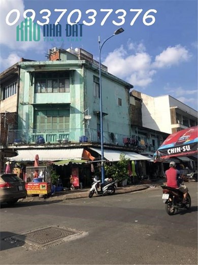 Khách cần bán nhà 2MT khu trung tâm q5, Đường Nhiêu Tâm (Phố vàng bạc chợ Hòa Bình)