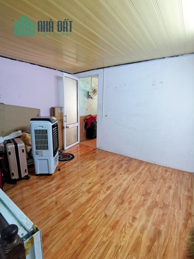 Bán nhà 2 tầng trong kiệt, khu vực Nguyễn Hữu Thọ & Duy Tân, Hải Châu. Diện tích 88 m2. Giá 2.85 tỷ.