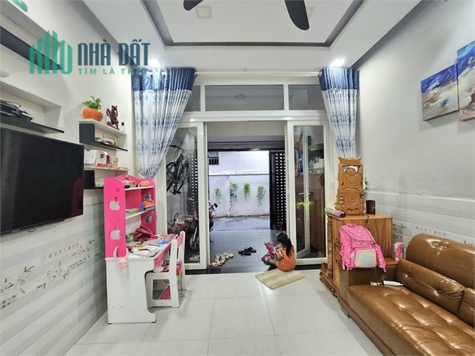 Ngay Siêu Thị Emart 2 Phan Huy Ích, P12, Gò Vấp – 4 tầng Full nội thất, 5.9 tỷ