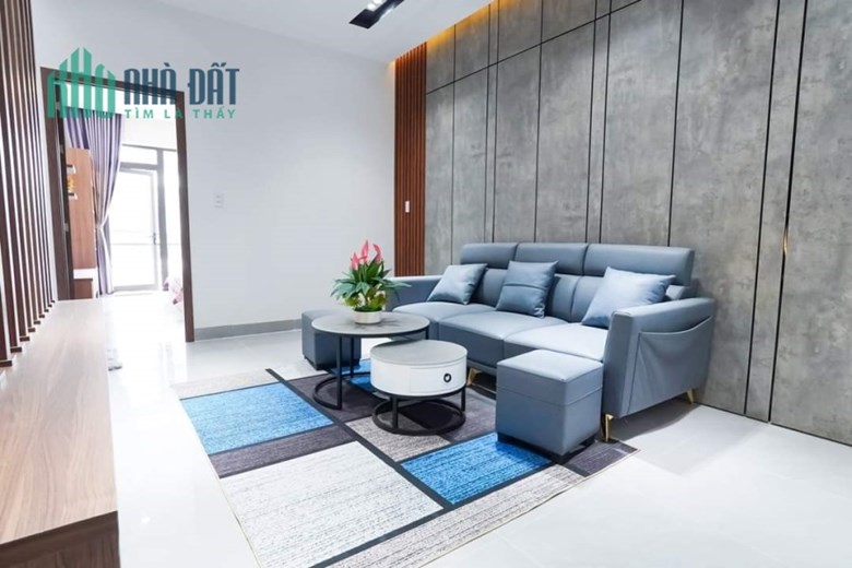 NHÀ SIÊU ĐẸP -  3 TẦNG HÒA PHÚ 18 (GÒ NẢY 3) - SÁT HOÀNG THỊ LOAN