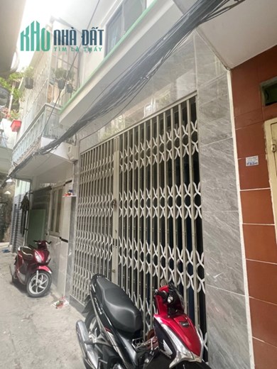 Nhà mới 3 tầng hẻm 728 Trần Hưng Đạo P2Q5 - Giá : 2.58 Tỷ (Bớt lộc)