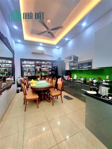 Phân Lô Nguyên Hồng, Trung tâm Đống Đa, 6 tầng Dt65m2 Giá nhỉnh 10 tỷ - LH 0906090418.