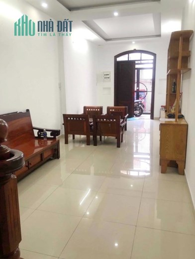 Nhà 2 tầng sát đường Lê Hồng Phong P2Q5 - Giá : 7.2 Tỷ (
