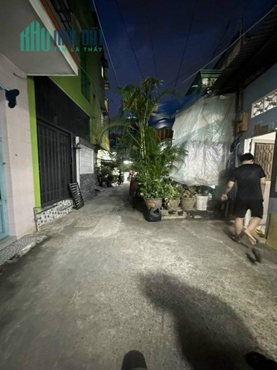 Nhà RẺ Ngang 3.2 nở tài Lộc 7.8x 6 m 

ngân hàng cho vay hơn 1,5 tỷ Nguyễn thành hiến Q4 có hơn