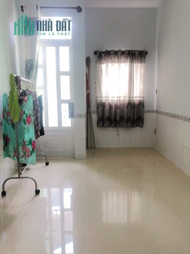 BÁN NHÀ ĐOÀN VĂN BƠ Q4 CÁCH Q1 CÓ 50 M 
DIỆN TÍCH SỬ DỤNG 95 M2 - 3 TẤM CÓ 3 TỶ