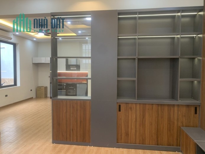 Bán nhà Đường Bưởi, Ba Đình. 96mx6; MT10m; giá 28 tỷ. Phương