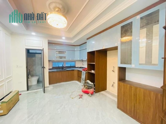 Mặt phố to Hồ Tùng Mậu kinh doanh đỉnh, 2 mặt tiền, vỉa hè to, 2 làn đường, 70m2, chỉ 16 tỷ,
