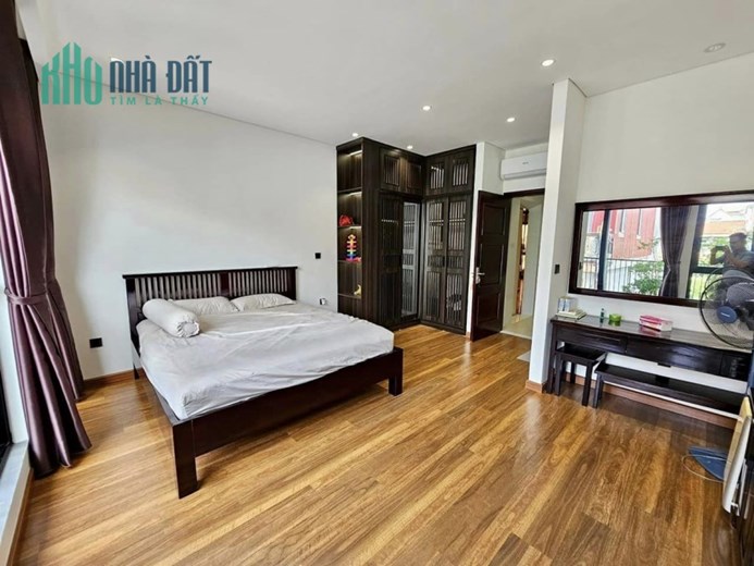 NHÀ MỚI Ở LUÔN - ÂU CƠ - GARA Ô TÔ, THANG MÁY, NỘI THẤT CHÂU ÂU