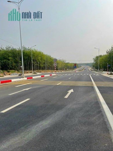 Đất thổ cư mặt tiền đường..gần kcn dân cư. sdt...0842800678
Giá ..200m2 giá 250tr