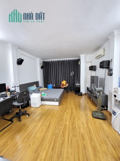 Sở hữu nhà Chùa Bộc 30m2 4 tầng, 2 thoáng, nhà đẹp ở ngay với 4.5 tỷ