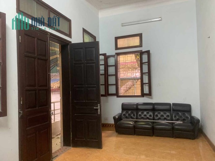 Cho thuê nhà, HGĐ, VP, Tôn Đức Thắng 120m2, 3T, 3N, 9 tr, Đống Đa.