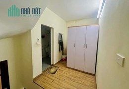 Bán nhà Hào Nam 40m2 x4T, LÔ GÓC ngõ nông, rộng, nhỉnh 4 tỷ