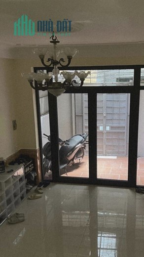 Cần bán nhà ở 184 đê trần khát chân.55m2,4 tầng,5 tỷ sổ đỏ nở hậu