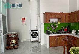Nhà HXH đường Lò lu DT 140m đúc 2 lầu giá tốt