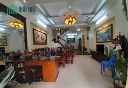 Bán nhà  ngõ Ô tô 7 chỗ, đường Tân Xuân Tân Xuân, 2 mặt thoáng, 52m2,  MT 5m, 4.5 tỷ 0965283789
